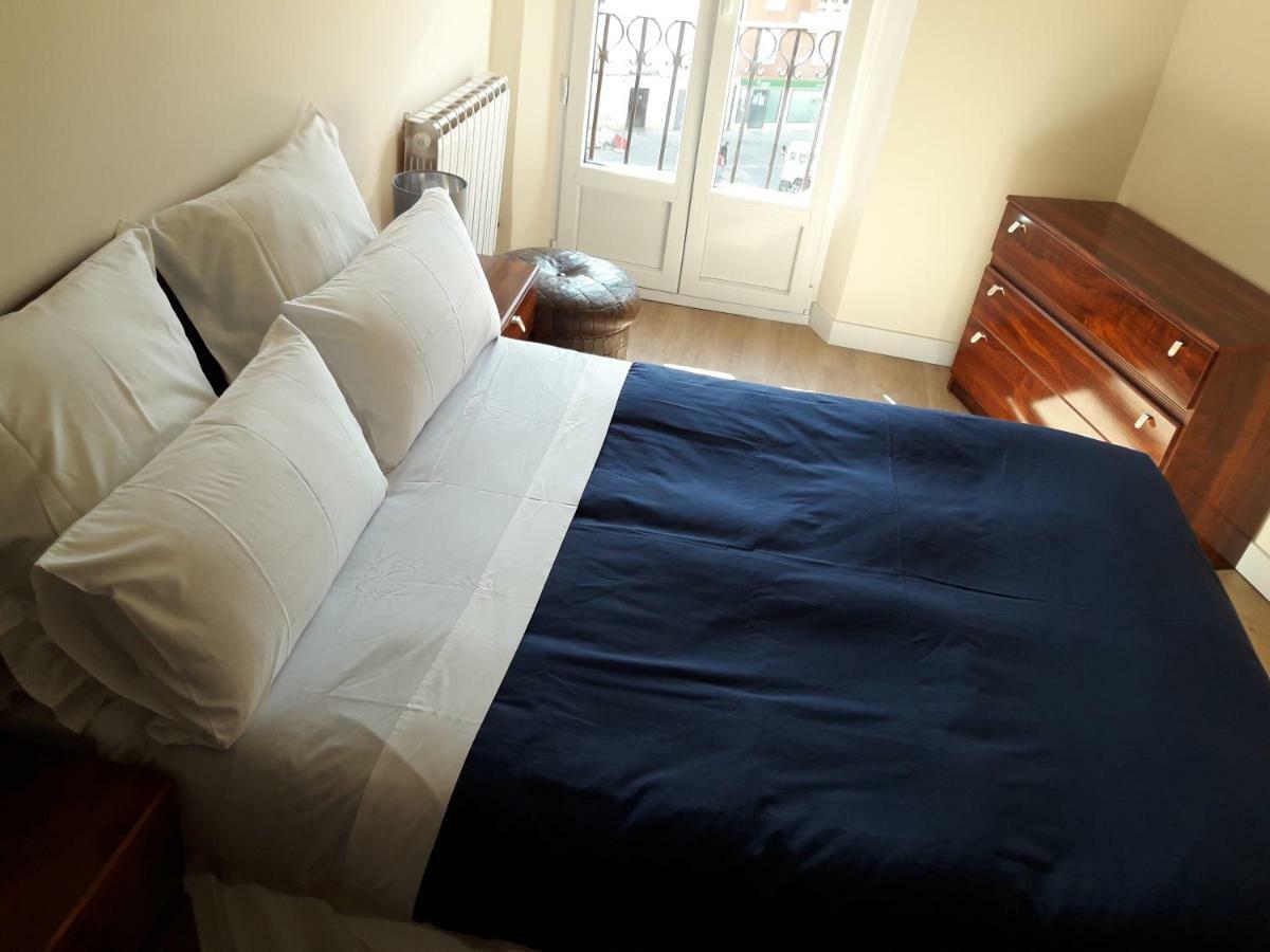 Apartamento Centrico Catedral Burgos Bagian luar foto
